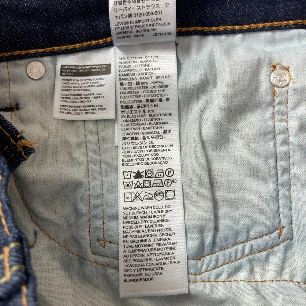 Levis Jeans Mens 38x32 Blue 511 Slim Dark Wash Stretch Denim Grunge Rock Preppy